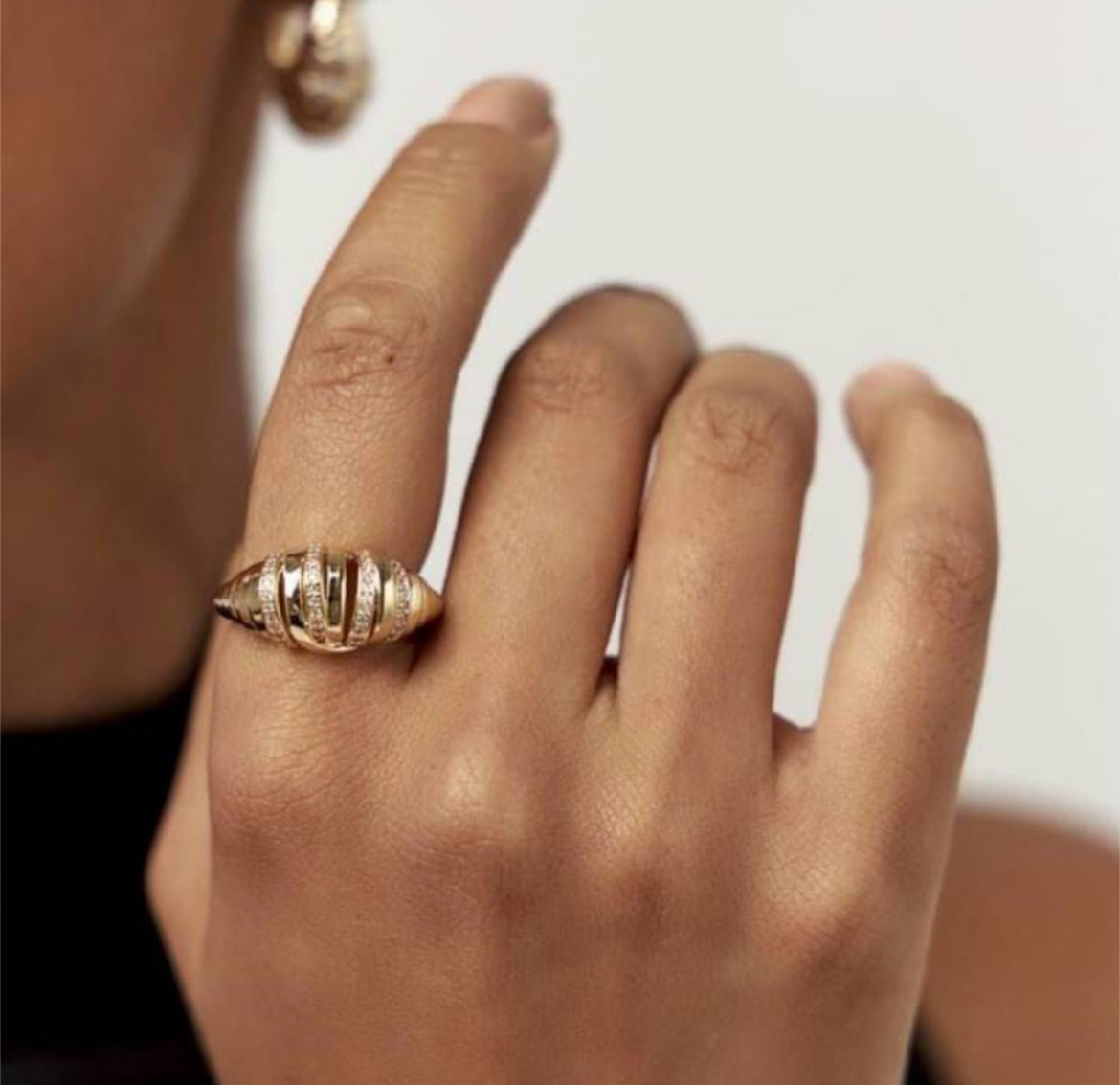 Sophie Ring - Gold ring with trace details and pave set zirconia