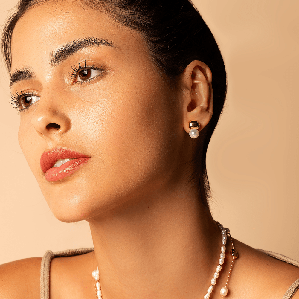 Little Essence Pearl Earring - Golden White Pearl