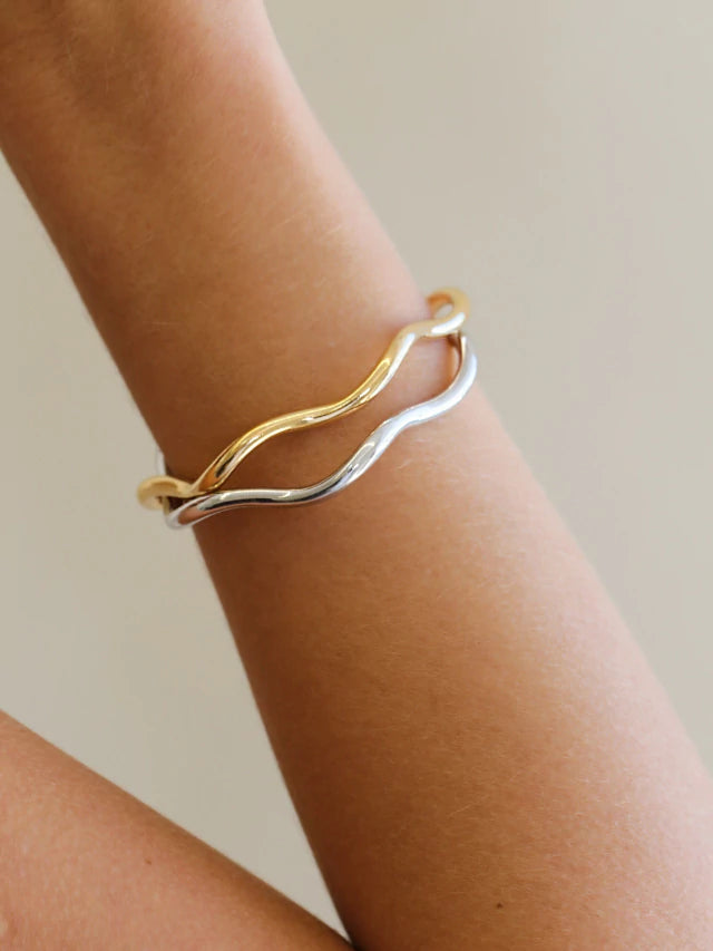Wavy Style Bracelet